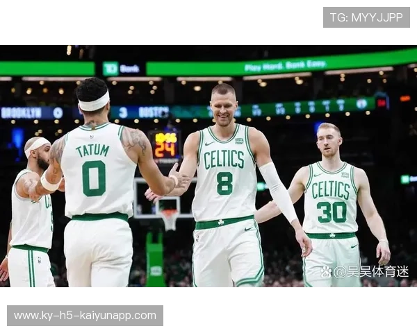 凯尔特人波尔津吉斯高位跳投,沉稳投篮得分:新时代的篮球魅力 凯尔特人波尔津吉斯高位跳投,沉稳投篮得分:新时代的篮球魅力